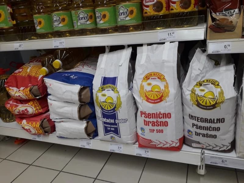 Cijene i dalje "divljaju", trgovački lanci lako plate kazne, ograničavanje marži ne donosi rezultat