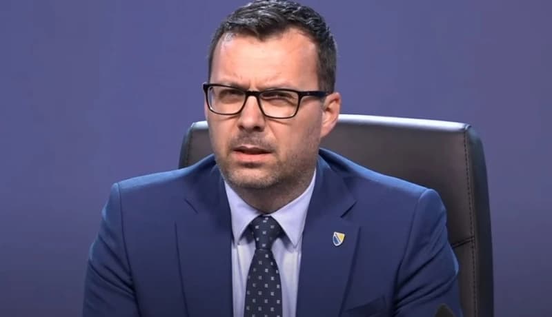 Podignuta optužnica protiv tri osobe zbog praćenja i prisluškivanja bivšeg ministra Nermina Džindića