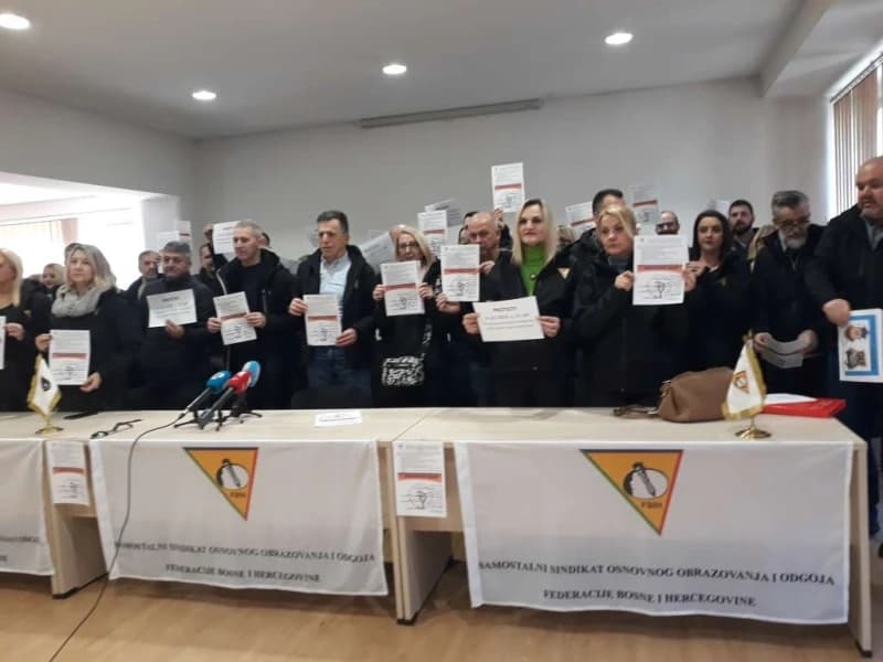Prosvjetni radnici u KS 14. februara idu na proteste, Vlada KS nije ispunila nijedan zahtjev