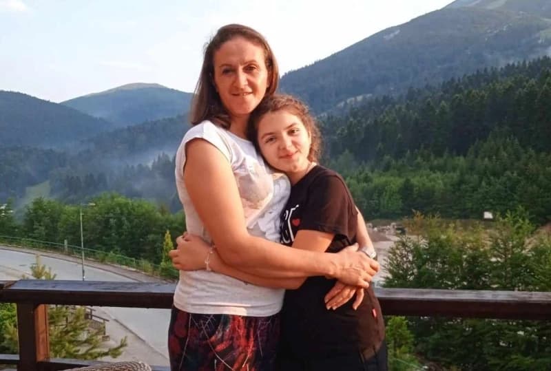 Gabrijela Ivešić (13) prošla 50 kemoterapija, 15 punkcija i pobijedila rak: Igra odbojku, svira klavir i želi biti frizerka