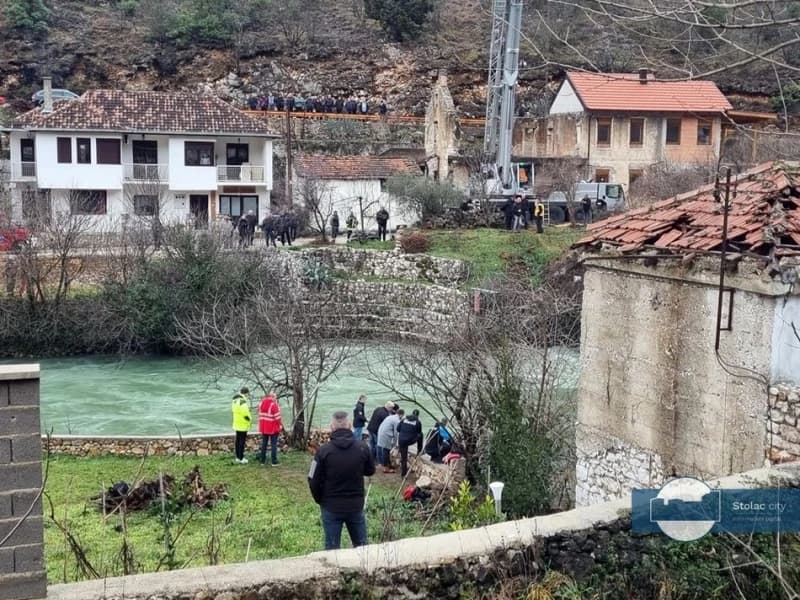 Stolac: Počelo izvlačenje vozila nestalih mladića iz Bregave