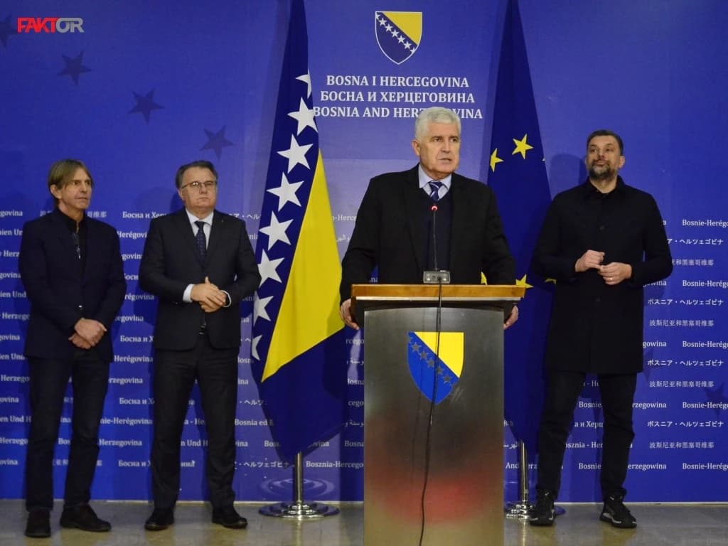 Teška pitanja, a Čović težak tip: Prijatelji iz "Trojke" pristali na HDZ-ovu igru, pa se spetljali u objašnjenjima