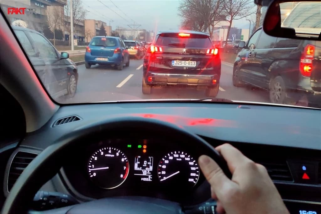 Ovo je priručnik za korupciju, radi se o 200 miliona KM: Zastupnici traže istragu dodjele poslova homologacije, obuke...