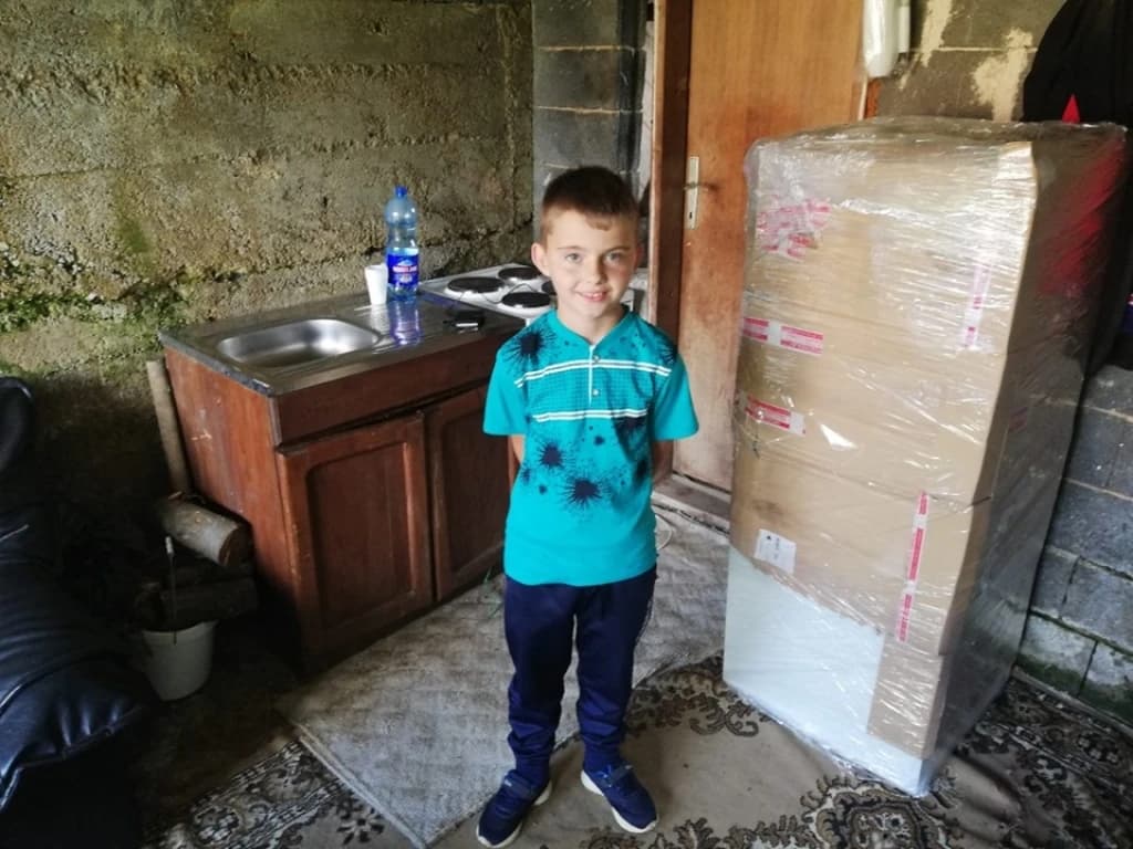 Odrastanje u neimaštini: Nejla i Merzad čekaju majku, a ne znaju da nje više nema