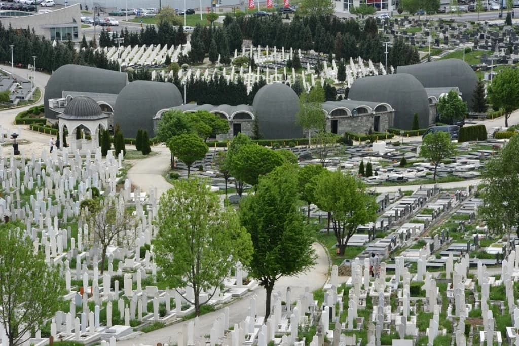 Porodice nisu plaćale grobno mjesto: Sa groblja Bare ekshumirano 139 tijela
