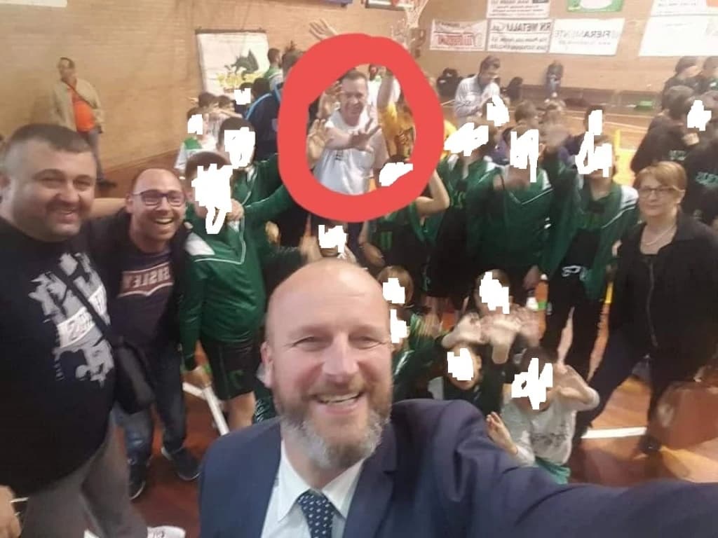 Bego Begtić omiljeni Grujičićev Bošnjak: SDP-ovac u Italiji dizao tri prsta!