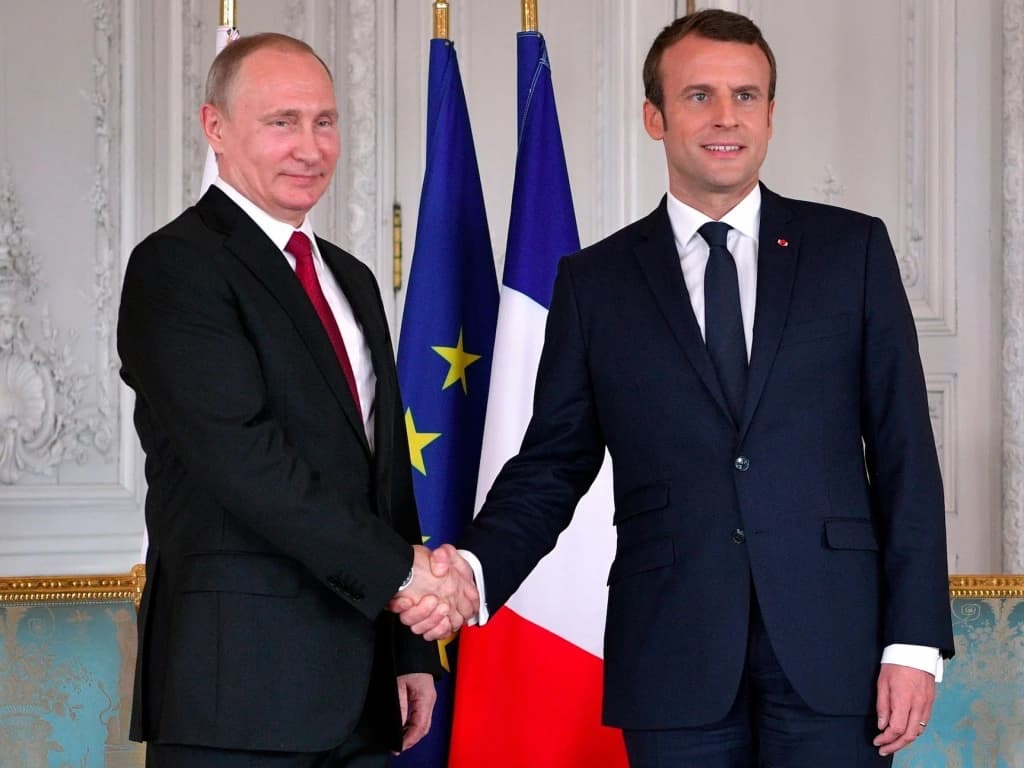 Putin I Macron: Razgovarali telefonski