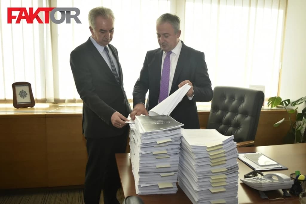 SDS i PDP žele deblokirati Parlament BiH: Trpi cijela zemlja, na čekanju 400 miliona eura za Koridor Vc