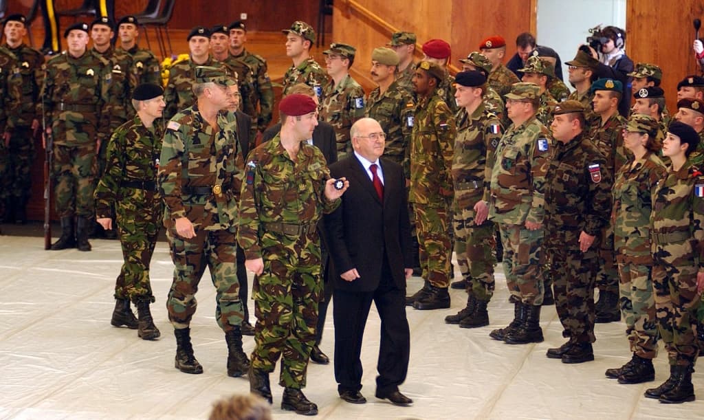 SDS proziva Radmanovića, zaboravili da je Paravac načinio ključni korak: Za BiH je NATO prioritet!