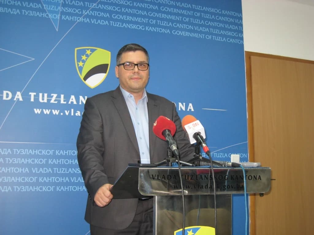 Ministar sporta, kulture i mladih u Vladi TK Srđan Mićanović