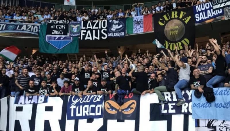 Ugasila se navijačka grupa koja je veličala ratne zločince Arkana i Mladića
