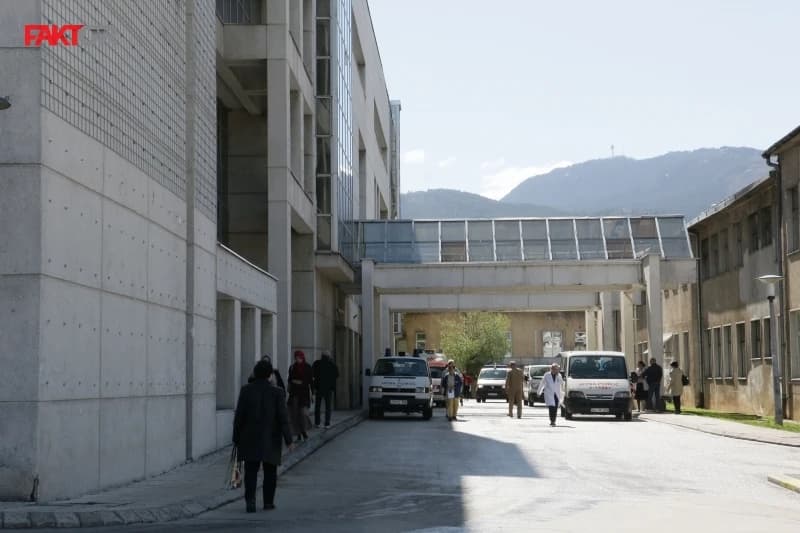 Smješteni na Bjelavama: Uzorci građana koji su doputovali iz Rima stigli u KCUS
