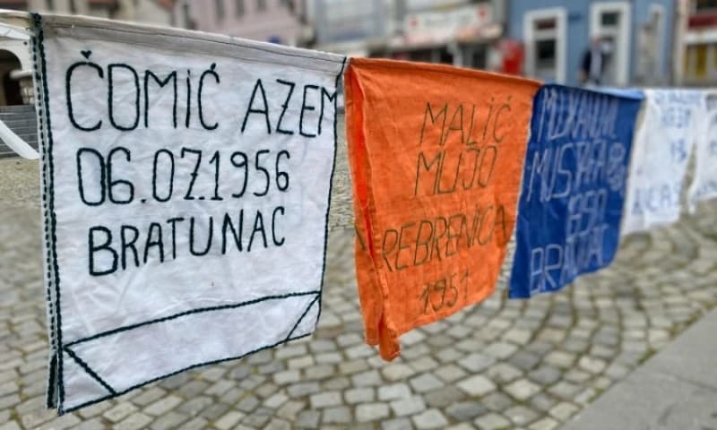 Tuzla, protrst Majki Srebrenice 11. 04.2020.