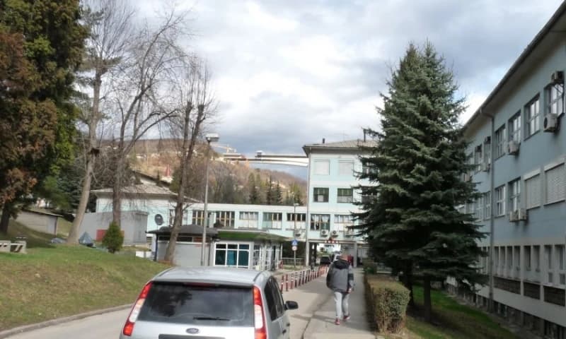 U bolnicu u Zenici dovezena beba pozitivna na koronavirus