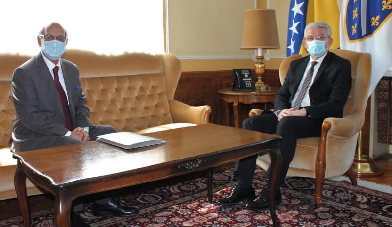 Džaferović primio Raoa: Pakistan je prijateljska zemlja, nedopustive su prijetnje akreditovanim ambasadorima
