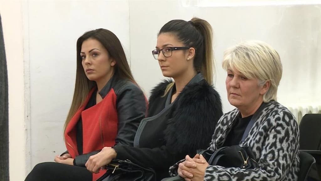 Alisa Mutap sa mjakom i sestrom na suđenju Seferovićima