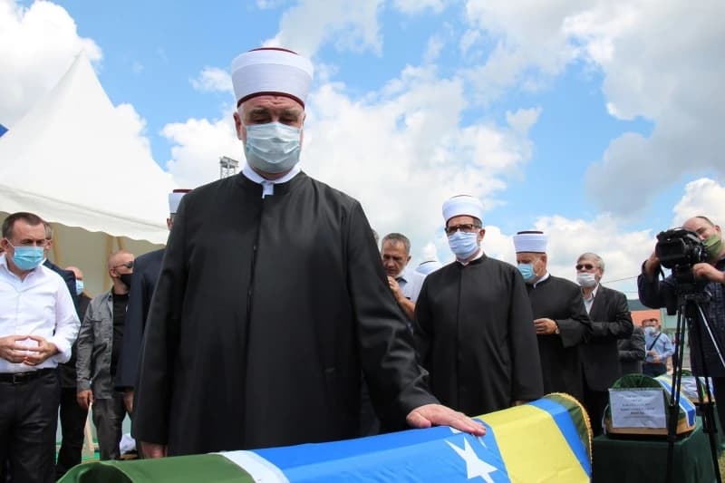 "Stravični zločini u dolini Sane i širom Bosne su najbolji dokaz da je genocid u Srebrenici bio samo završni čin"