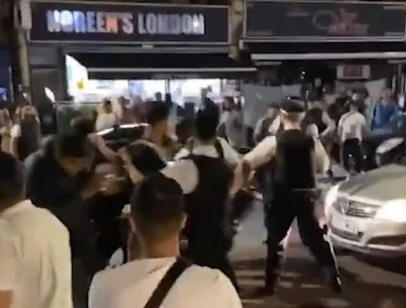 Sukob u Londonu