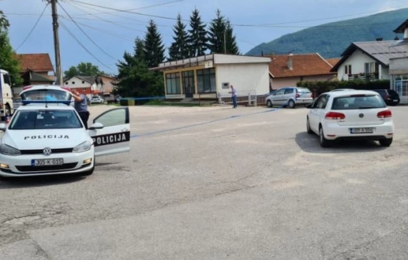 Muškarac ranjen na parkingu, pucnjava povezana s krađom 100.000 KM iz porodične kuće?