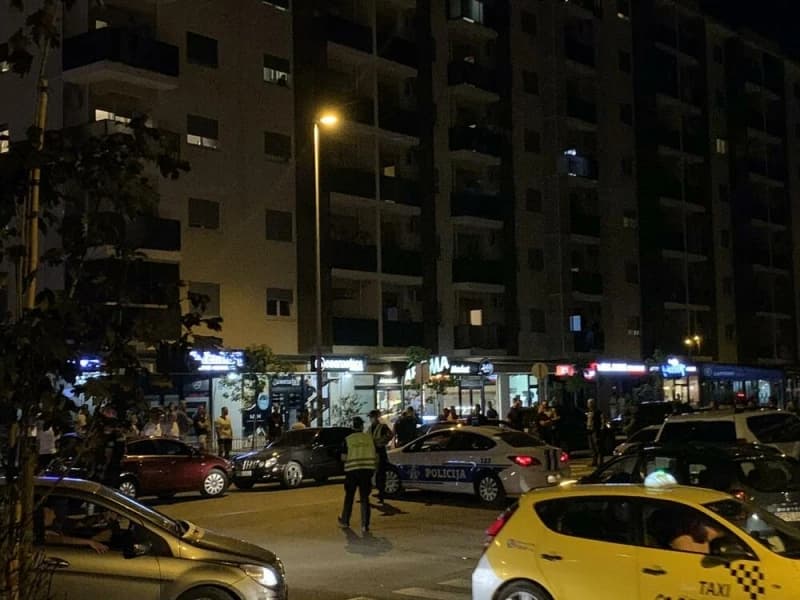 U Pljevljima napadnuti Bošnjaci, sukob pristalica DPS-a i opozicije u Podgorici, pjevale se četničke pjesme