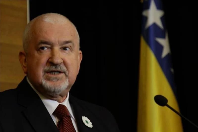 BH novinari: Mustafa Cerić, kolumnista Pressmedije, direktno ugrozio sigurnost novinara Faktora