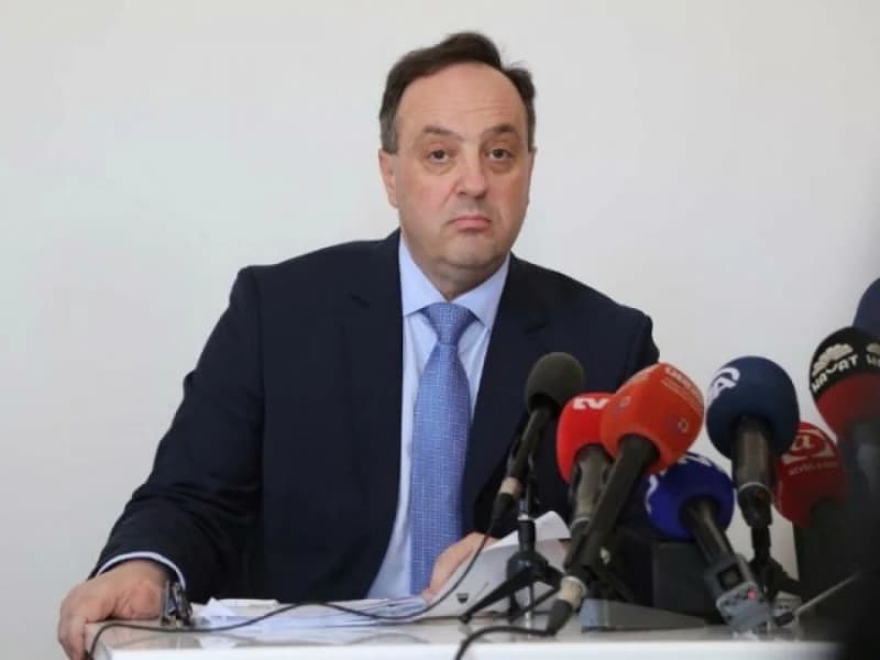 Debevec: Dodik se razotkrio, pozivam ga da kaže moje špansko ime da ga i ja saznam