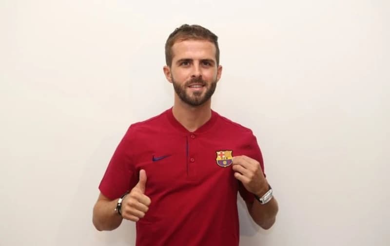 Miralem Pjanić stigao u Barcelonu, ima poruku za navijače