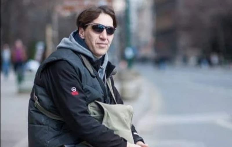 Preminuo je Jasko Alibegović: Paparazzo je bio omiljen među sarajevskom rajom