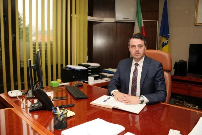Premijer ZDK Mirza Ganić podnio ostavku