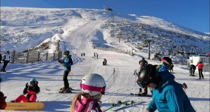 Na Bjelašnici teško povrijeđen sedmogodišnji skijaš, nakon nesreće prebačen u KCUS